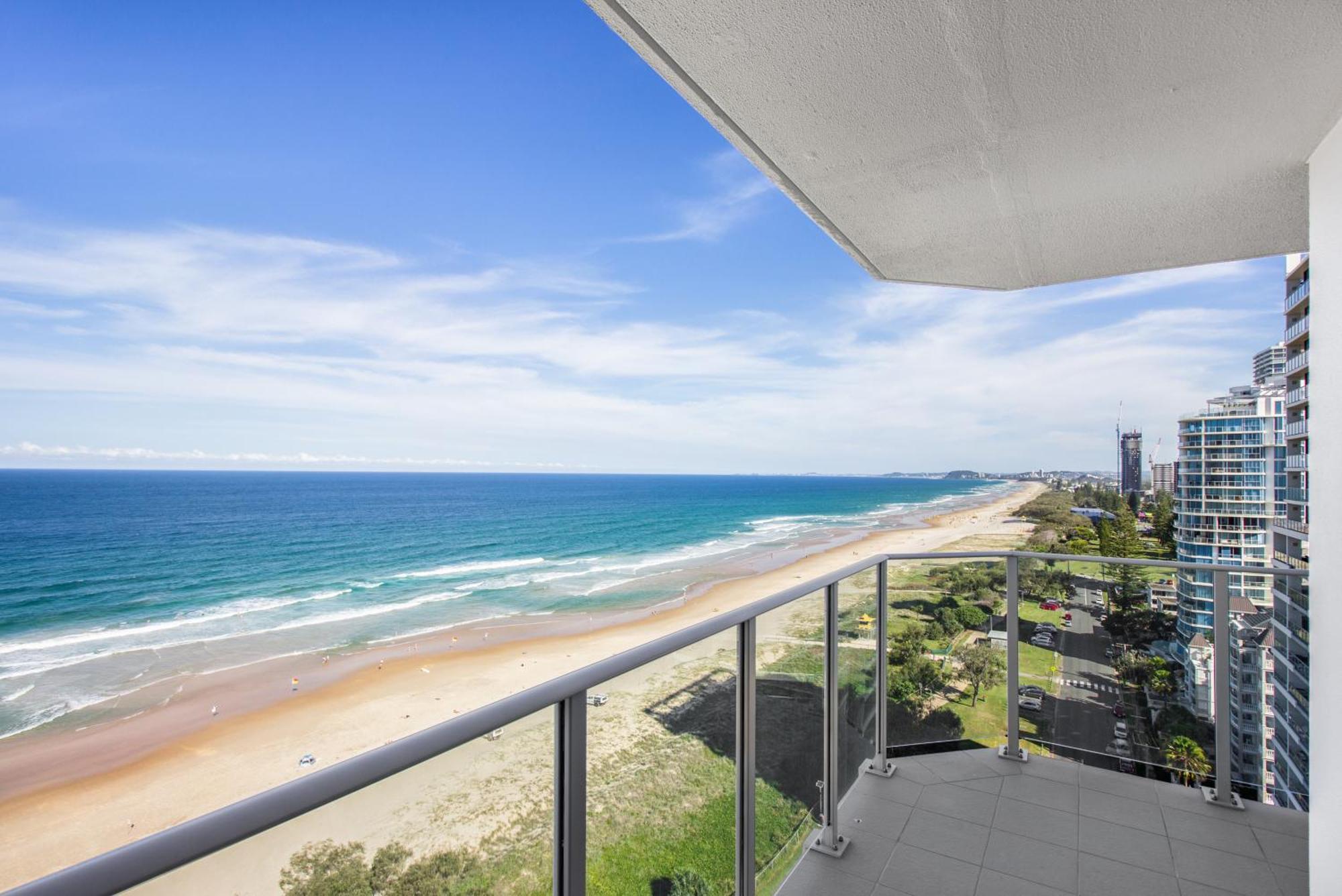Boulevard Towers On Broadbeach Gold Coast Esterno foto